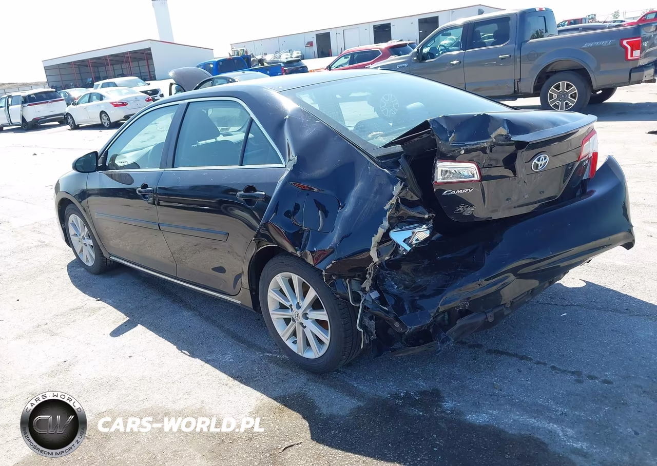 2014 Toyota Camry Le VIN:4T4BF1FK9ER377238 - 3