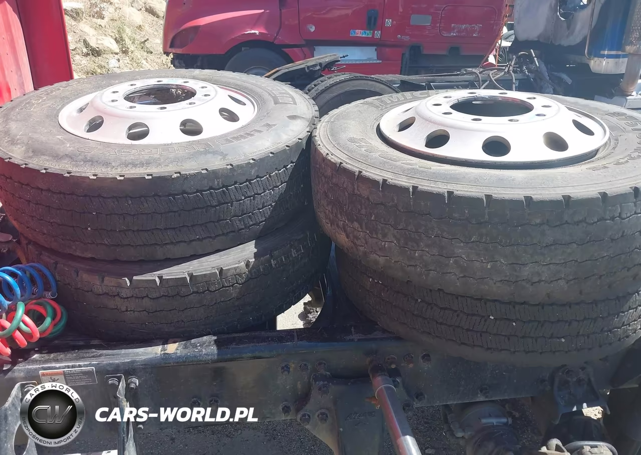 2023 Western Star 4800 Set Back Axle VIN:5KJJBWDR2PLUF7345 - 11