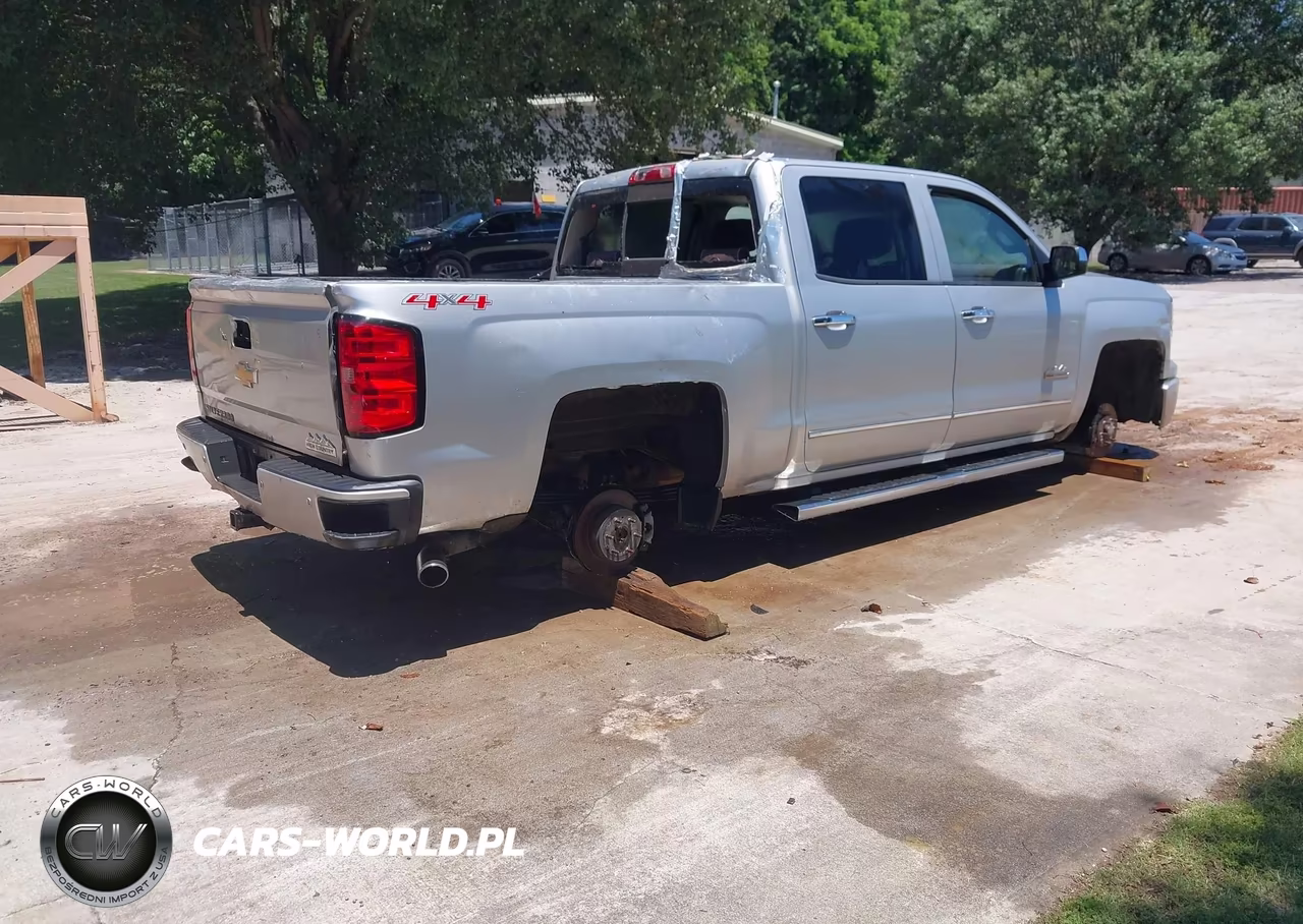 2014 Chevrolet Silverado 1500 High Country VIN:3GCUKTEJ6EG308954 - 4
