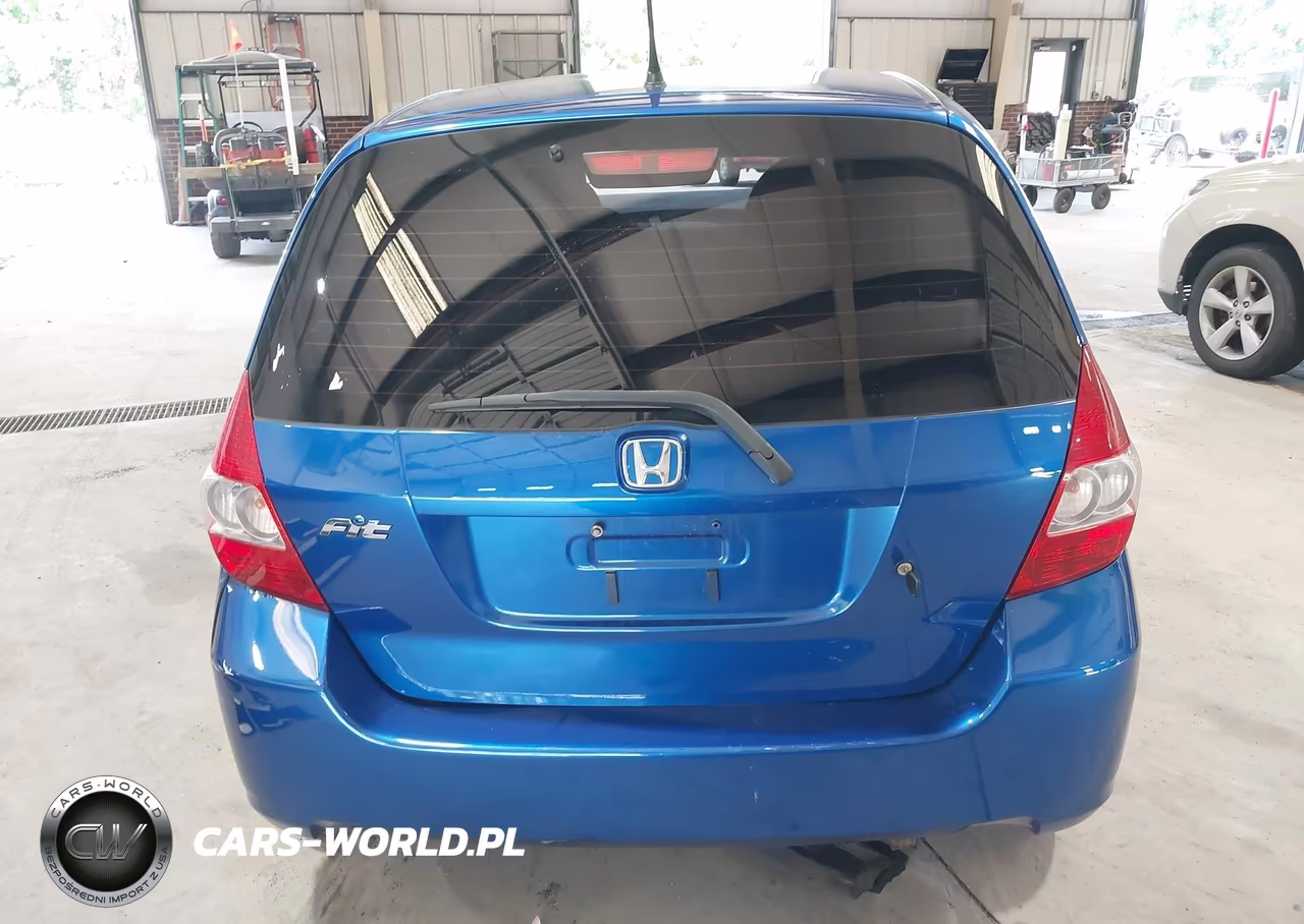 2008 Honda Fit VIN:JHMGD38488S025139 - 17