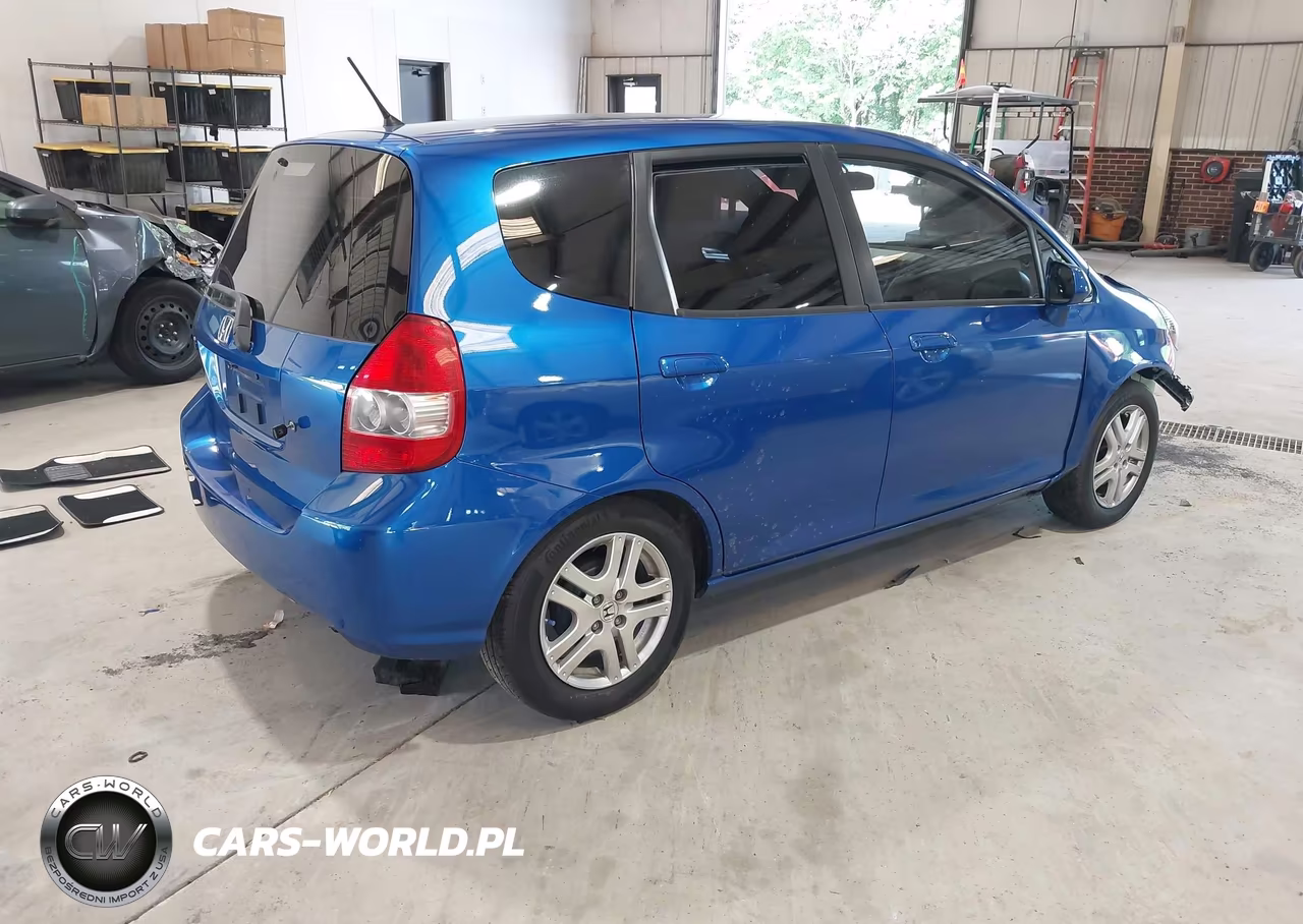 2008 Honda Fit VIN:JHMGD38488S025139 - 4