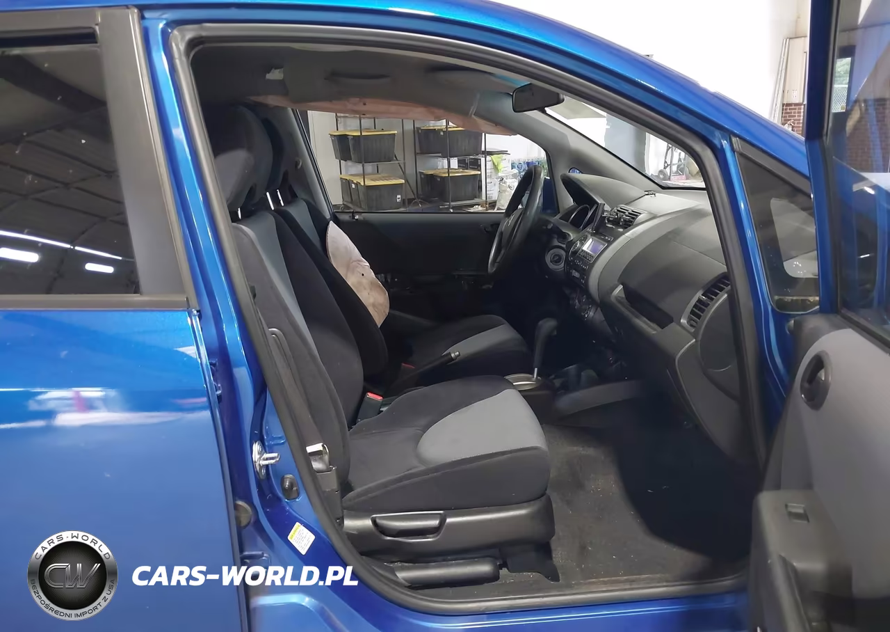 2008 Honda Fit VIN:JHMGD38488S025139 - 5