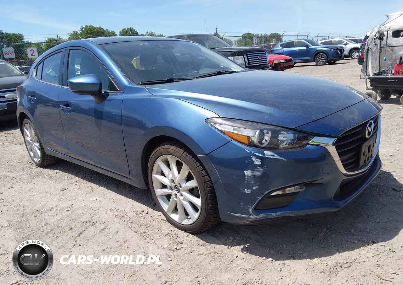 2017 Mazda Mazda3 Touring – zdjęcie 1 z 17