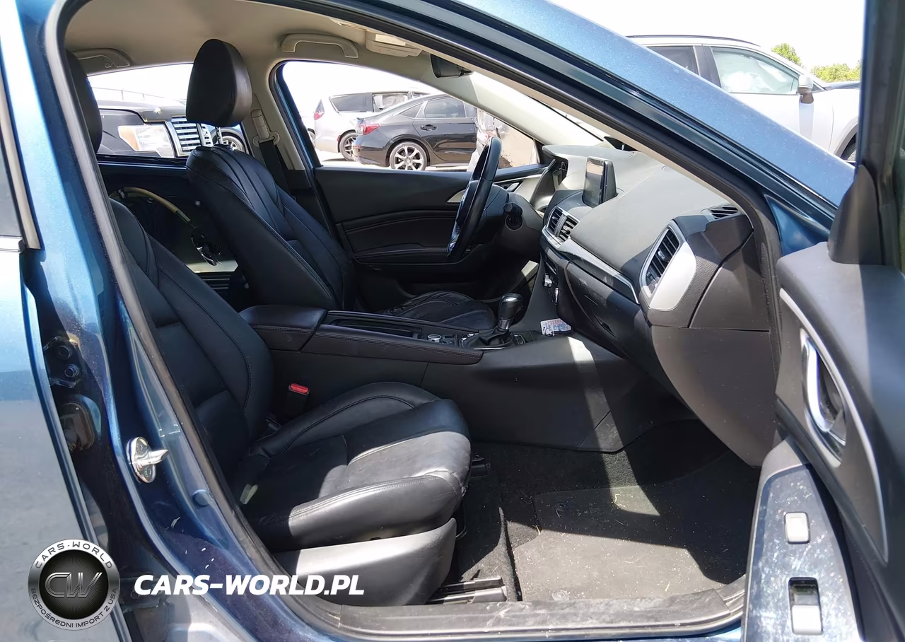 2017 Mazda Mazda3 Touring VIN:3MZBN1L73HM108580 - 5