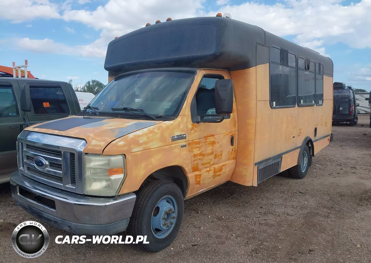 2009 Ford E-350 Cutaway VIN:1FDEE35L19DA13823 - 2