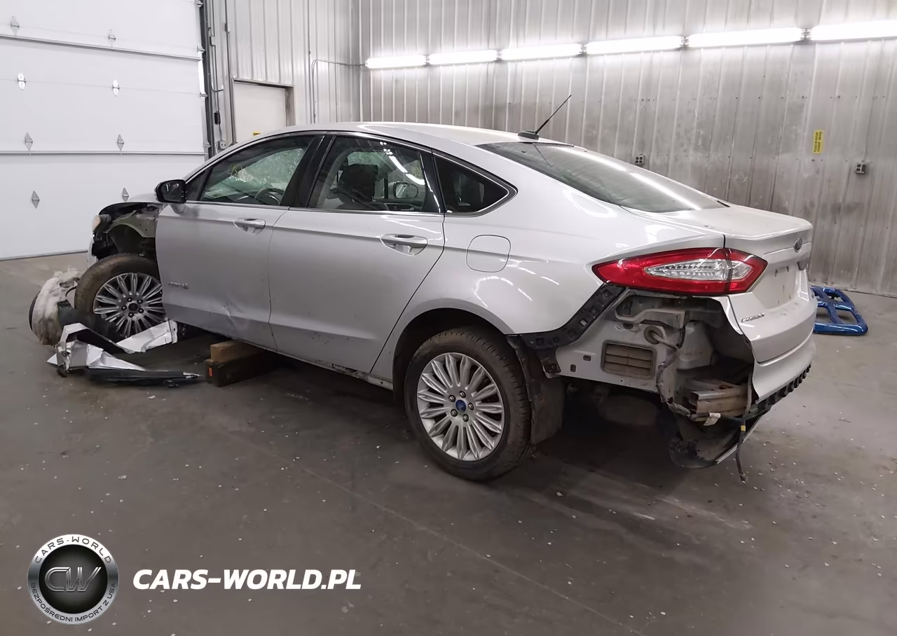 2013 Ford Fusion Hybrid Se VIN:3FA6P0LU0DR125743 - 3