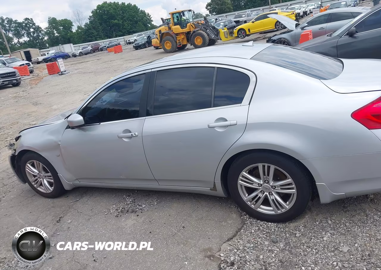 2015 Infiniti Q40 VIN:JN1CV6AP7FM502814 - 14