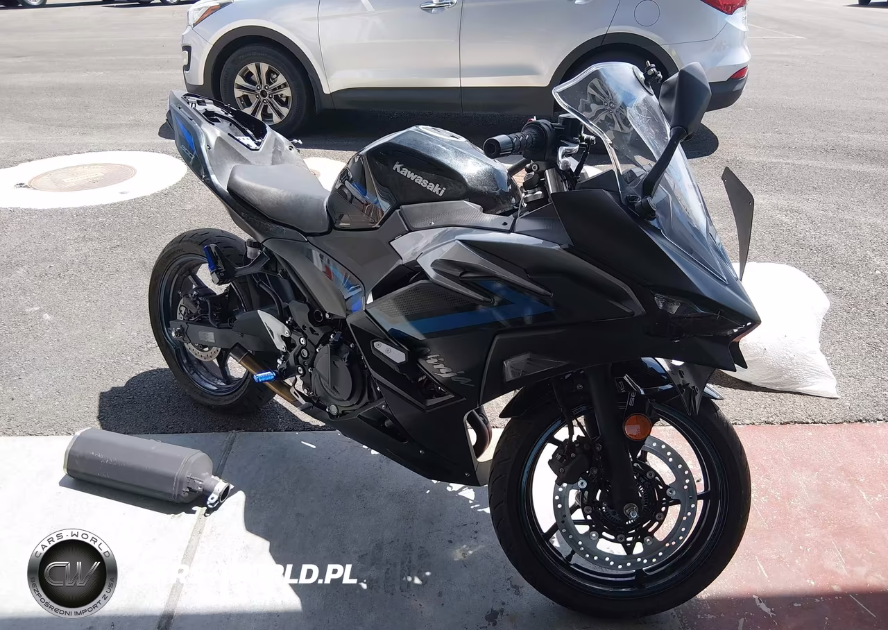 2025 Kawasaki Ex500 A-B