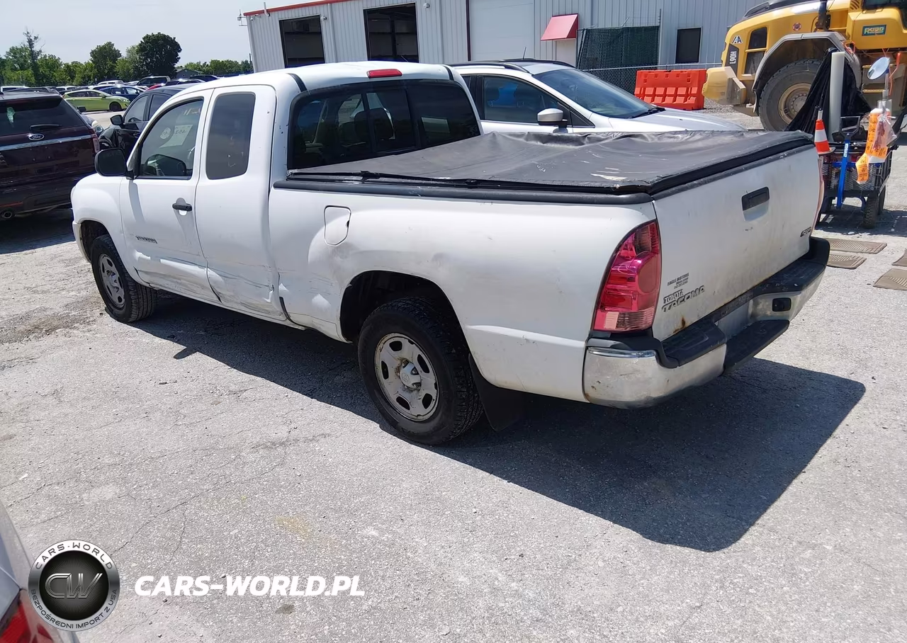 2008 Toyota Tacoma VIN:5TETX22NX8Z585937 - 3