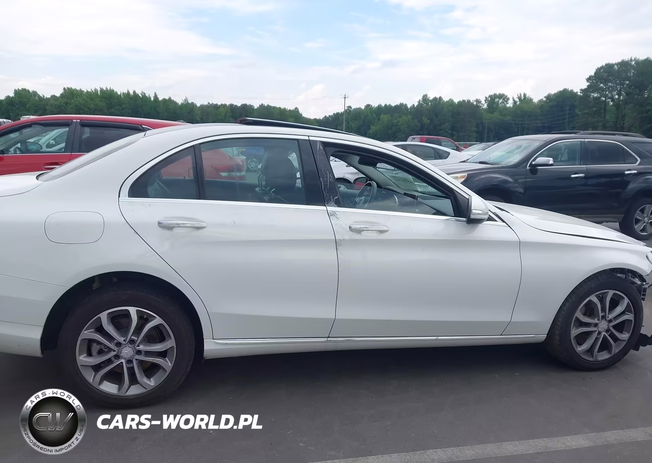 2015 Mercedes-Benz C 300 4Matic VIN:55SWF4KB3FU080417 - 12