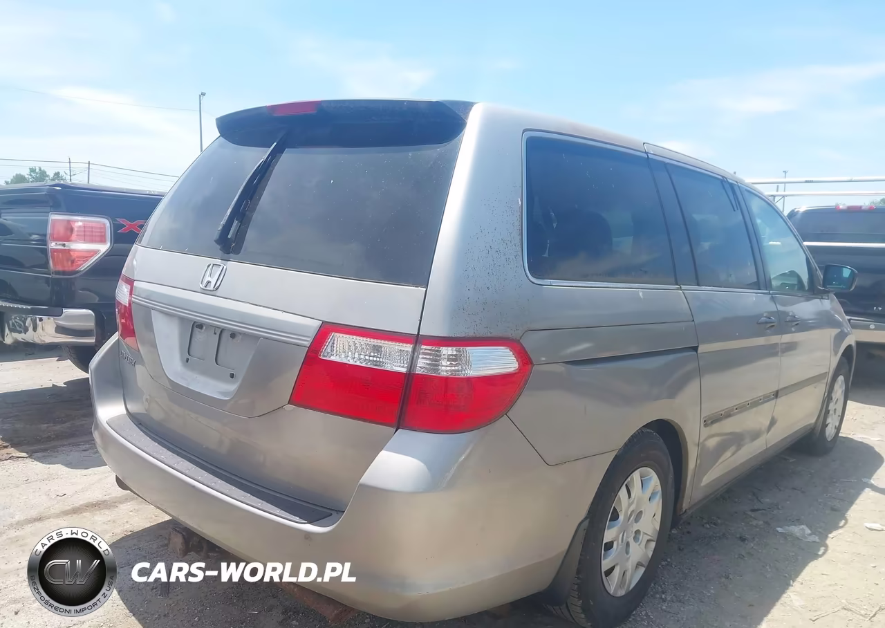 2007 Honda Odyssey Lx VIN:5FNRL38257B039197 - 4