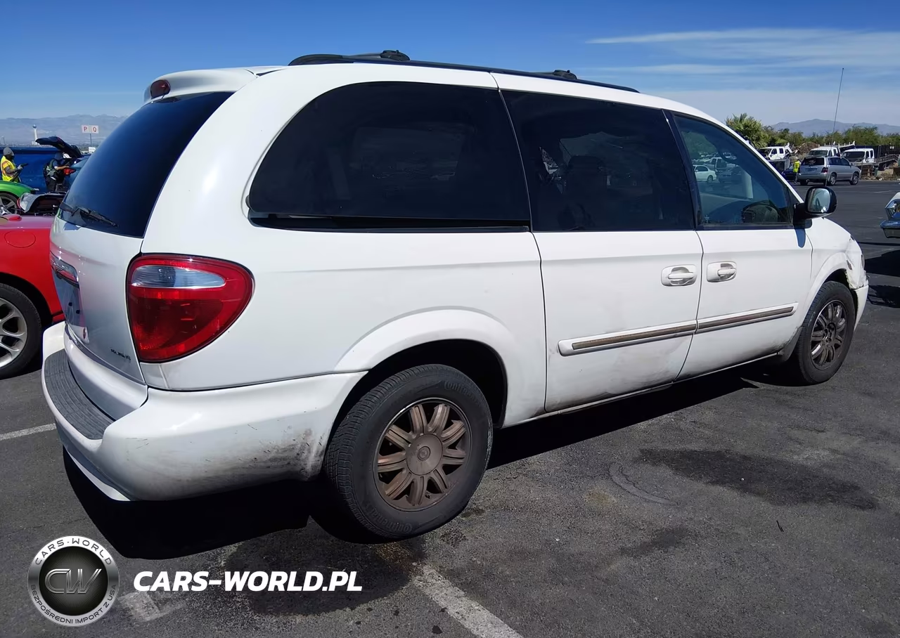 2007 Chrysler Town & Country Touring VIN:2A4GP54L47R183408 - 4