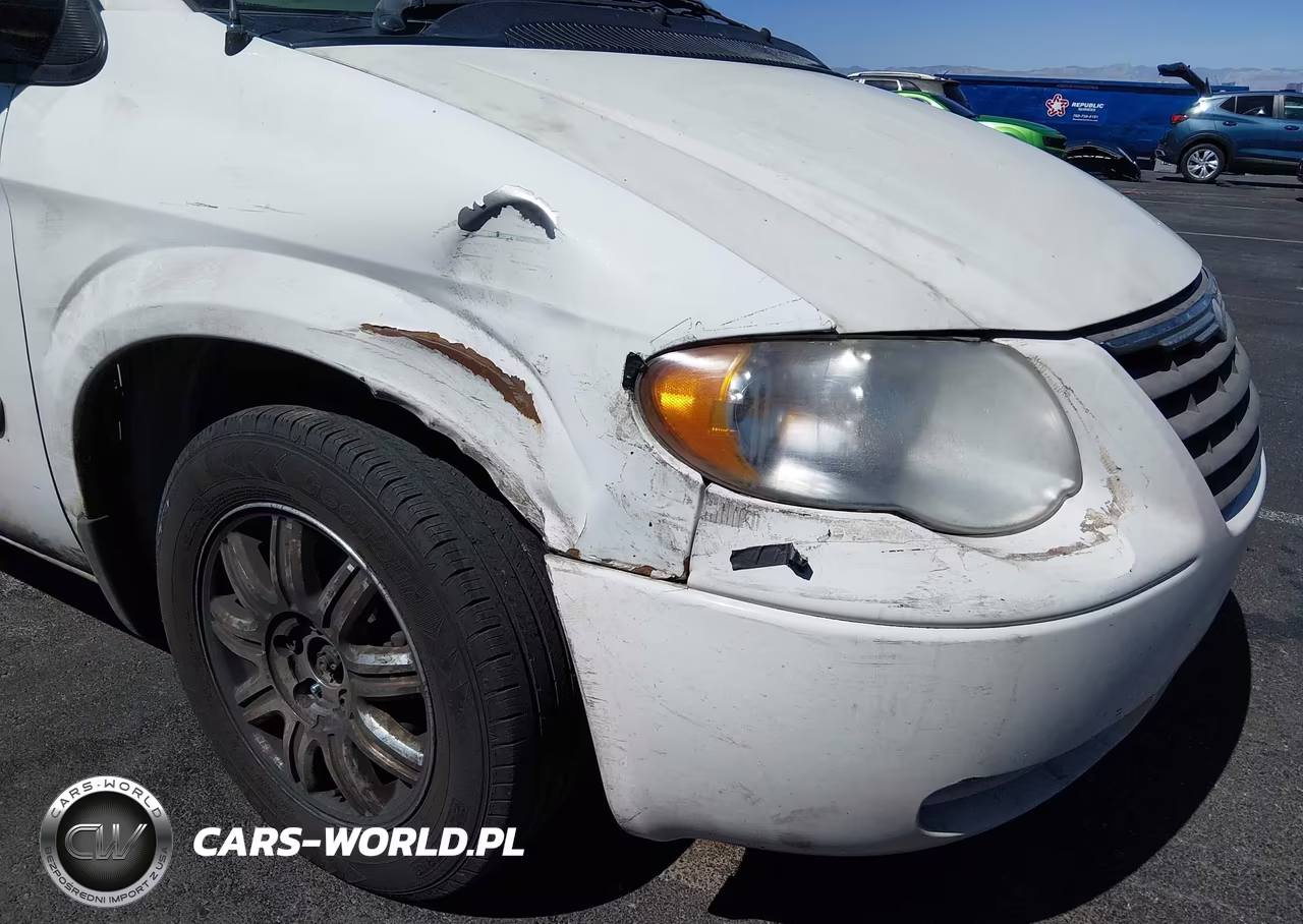2007 Chrysler Town & Country Touring VIN:2A4GP54L47R183408 - 6
