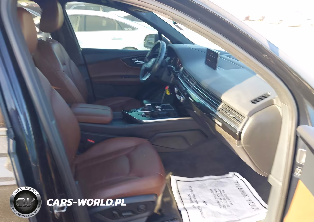 2018 Audi Q7 3.0T Premium VIN:WA1VAAF71JD015446 - 5