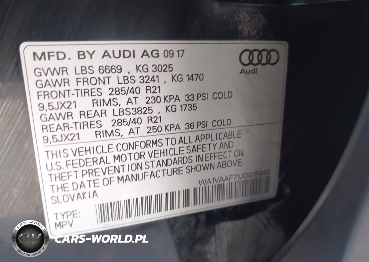 2018 Audi Q7 3.0T Premium VIN:WA1VAAF71JD015446 - 9
