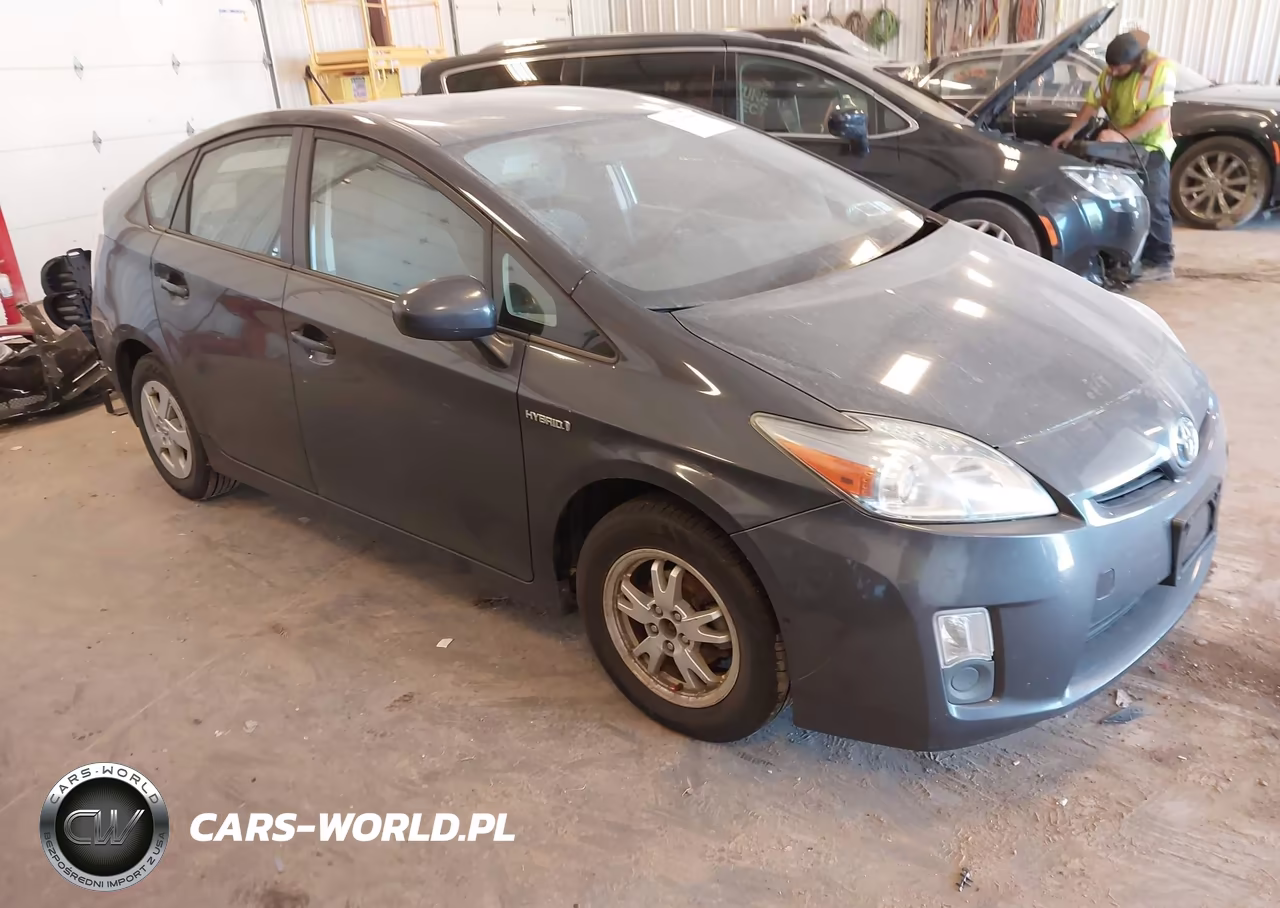 2011 Toyota Prius Two – zdjęcie 1 z 17