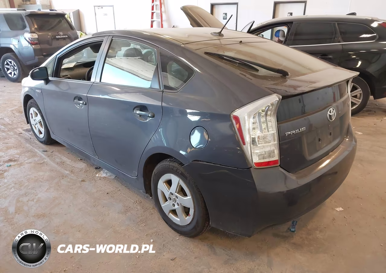 2011 Toyota Prius Two VIN:JTDKN3DU0B0289991 - 3