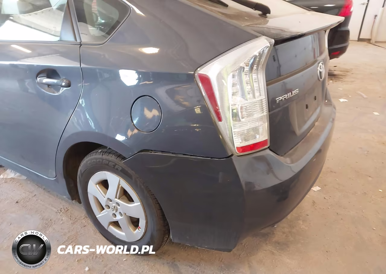 2011 Toyota Prius Two VIN:JTDKN3DU0B0289991 - 6