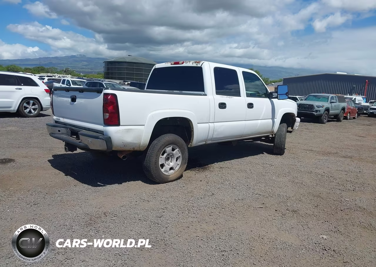 2005 Chevrolet Silverado 1500 Z71 VIN:2GCEK13T851382138 - 4