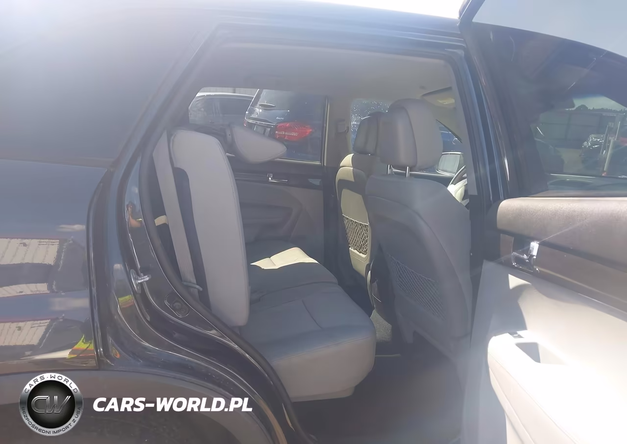 2013 Kia Sorento Lx VIN:5XYKT3A18DG402275 - 8