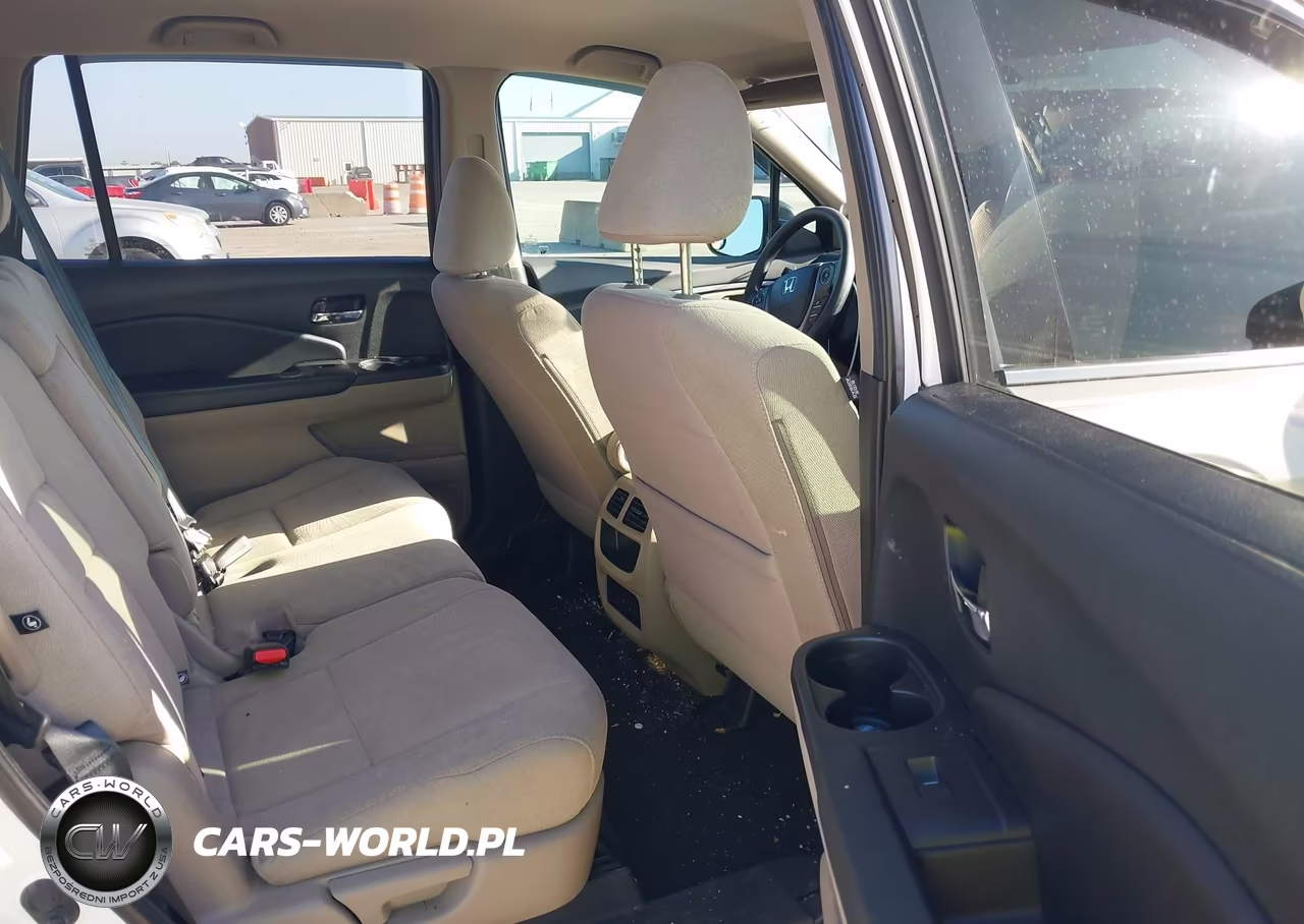2017 Honda Pilot Lx VIN:5FNYF5H19HB038593 - 8