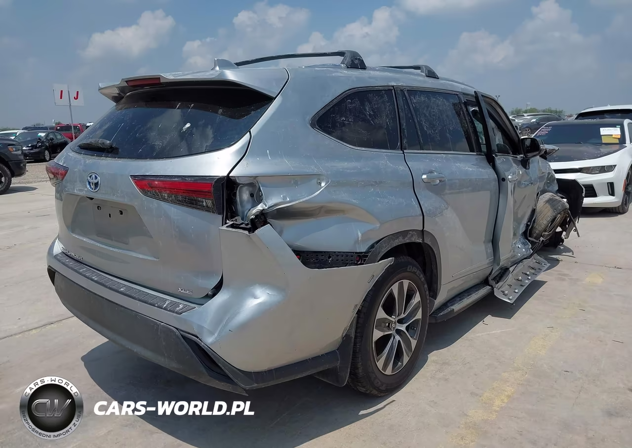 2021 Toyota Highlander Hybrid Xle VIN:5TDGBRCH5MS534984 - 4