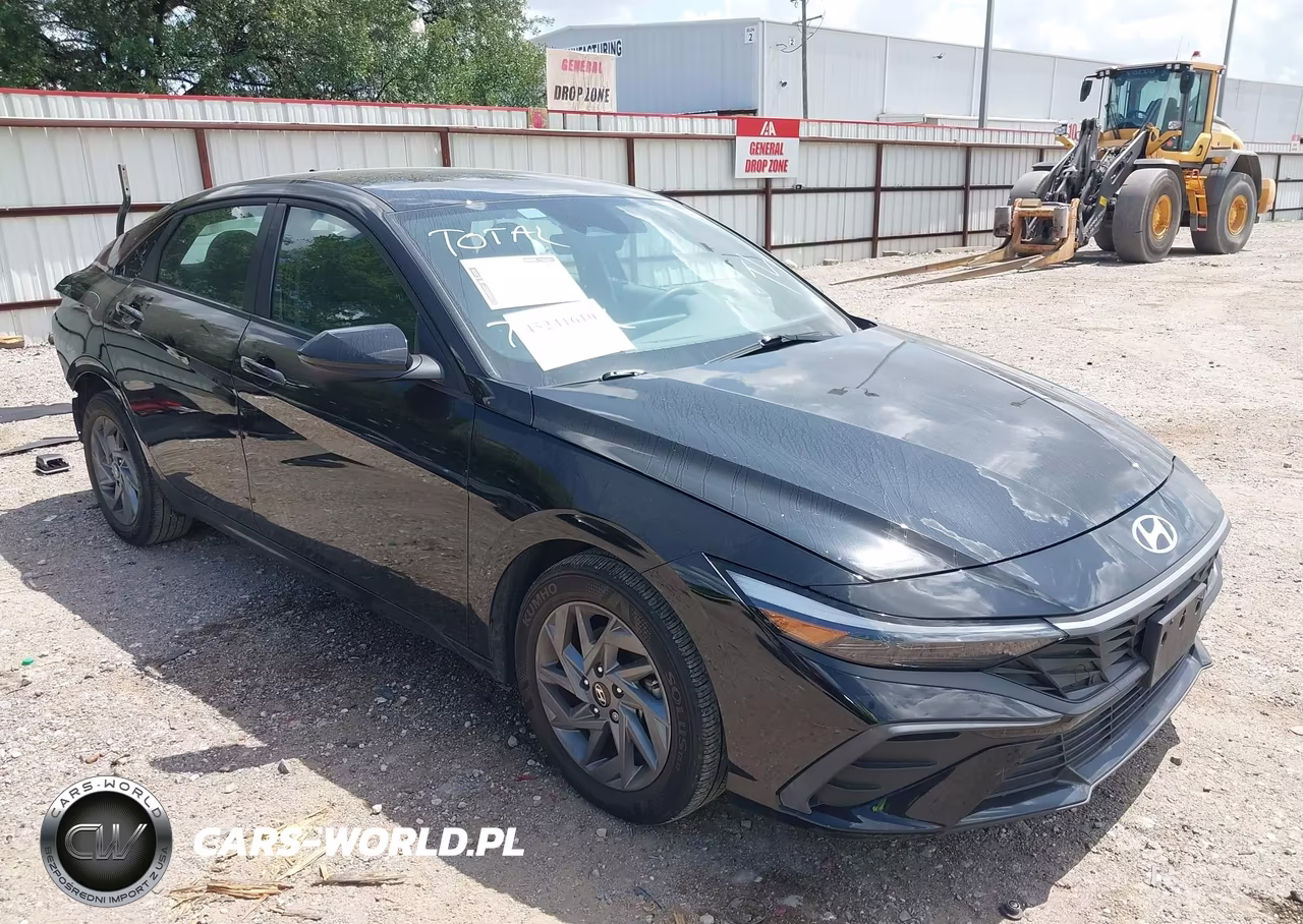 2024 Hyundai Elantra Sel – zdjęcie 1 z 17