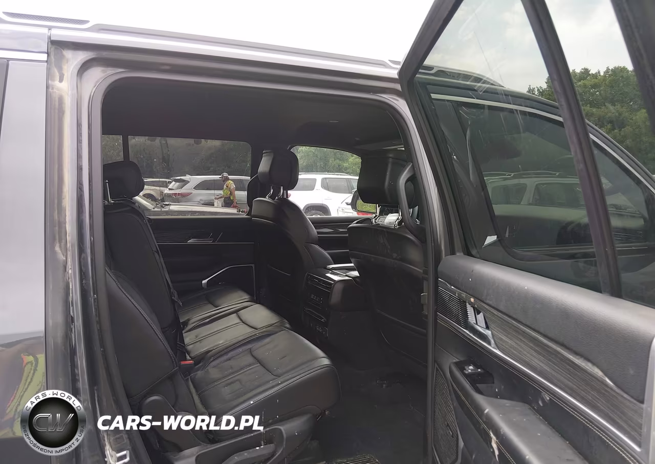2022 Jeep Wagoneer Series Iii 4X2 VIN:1C4SJUDT1NS167867 - 8
