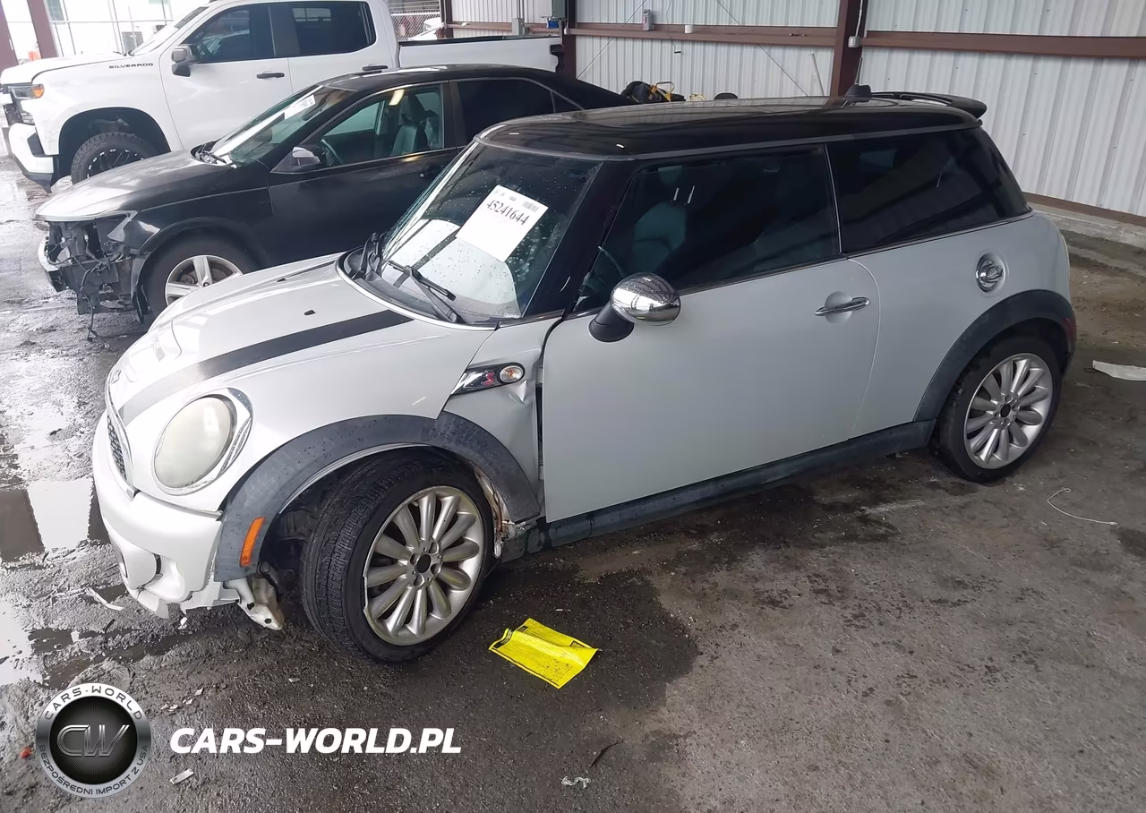 2011 Mini Cooper S VIN:WMWSV3C54BTY13133 - 2