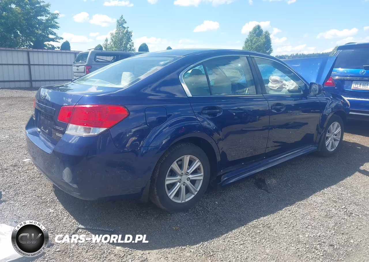 2011 Subaru Legacy 2.5I Premium VIN:4S3BMBC6XB3255149 - 4