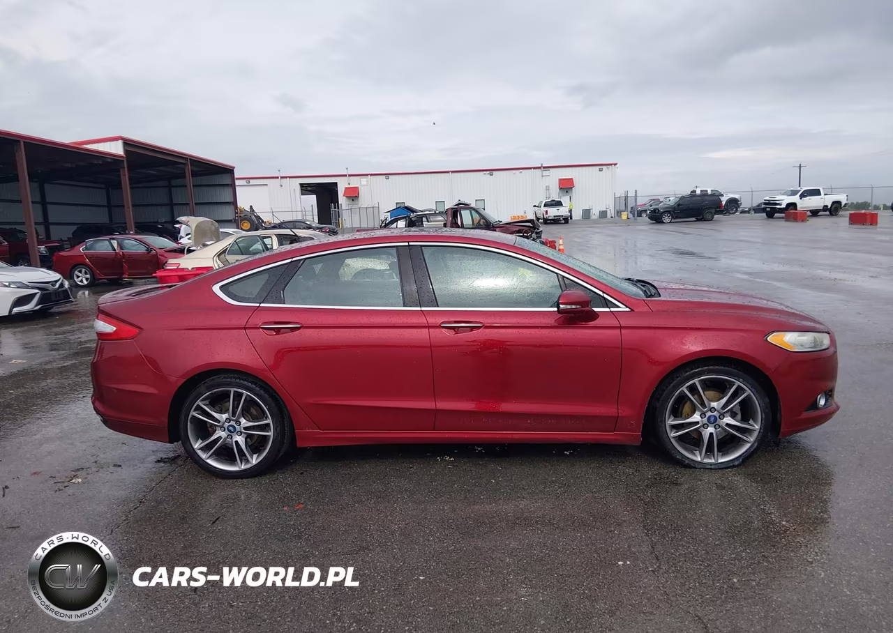 2013 Ford Fusion Titanium VIN:3FA6P0K99DR108095 - 13
