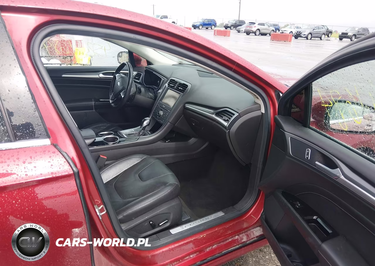 2013 Ford Fusion Titanium VIN:3FA6P0K99DR108095 - 5
