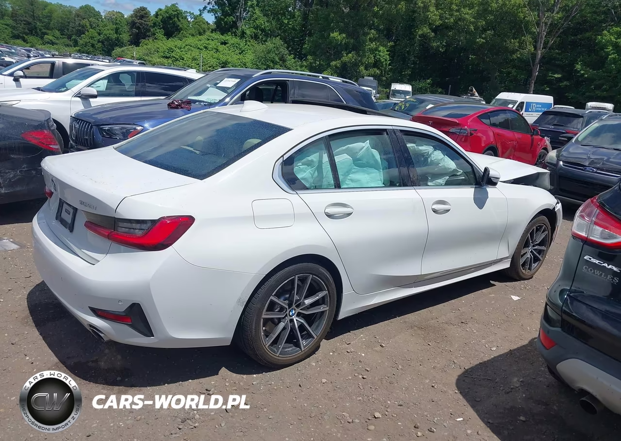 2021 BMW 330I xDrive VIN:3MW5R7J06M8C21727 - 13