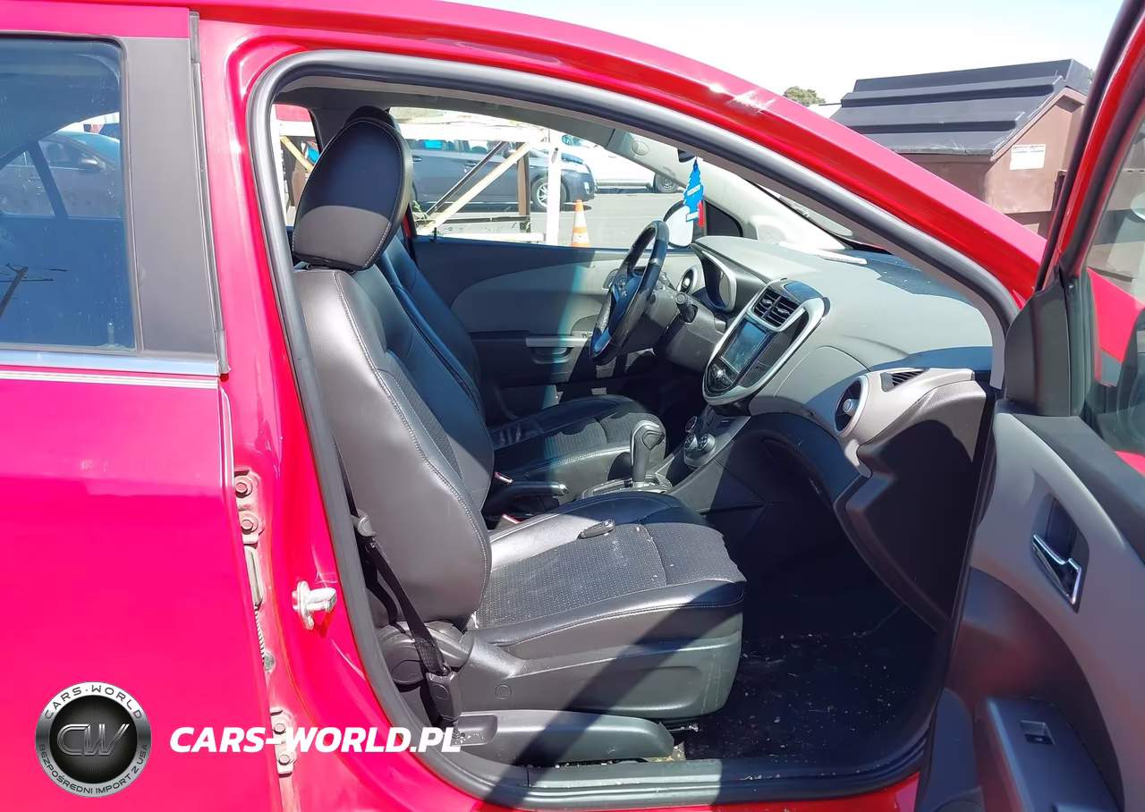 2017 Chevrolet Sonic Premier Auto VIN:1G1JF5SB6H4128108 - 5