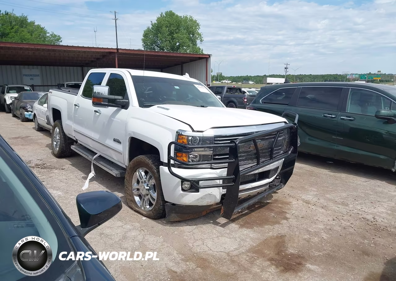 2016 Chevrolet Silverado 2500Hd High Country – zdjęcie 1 z 16