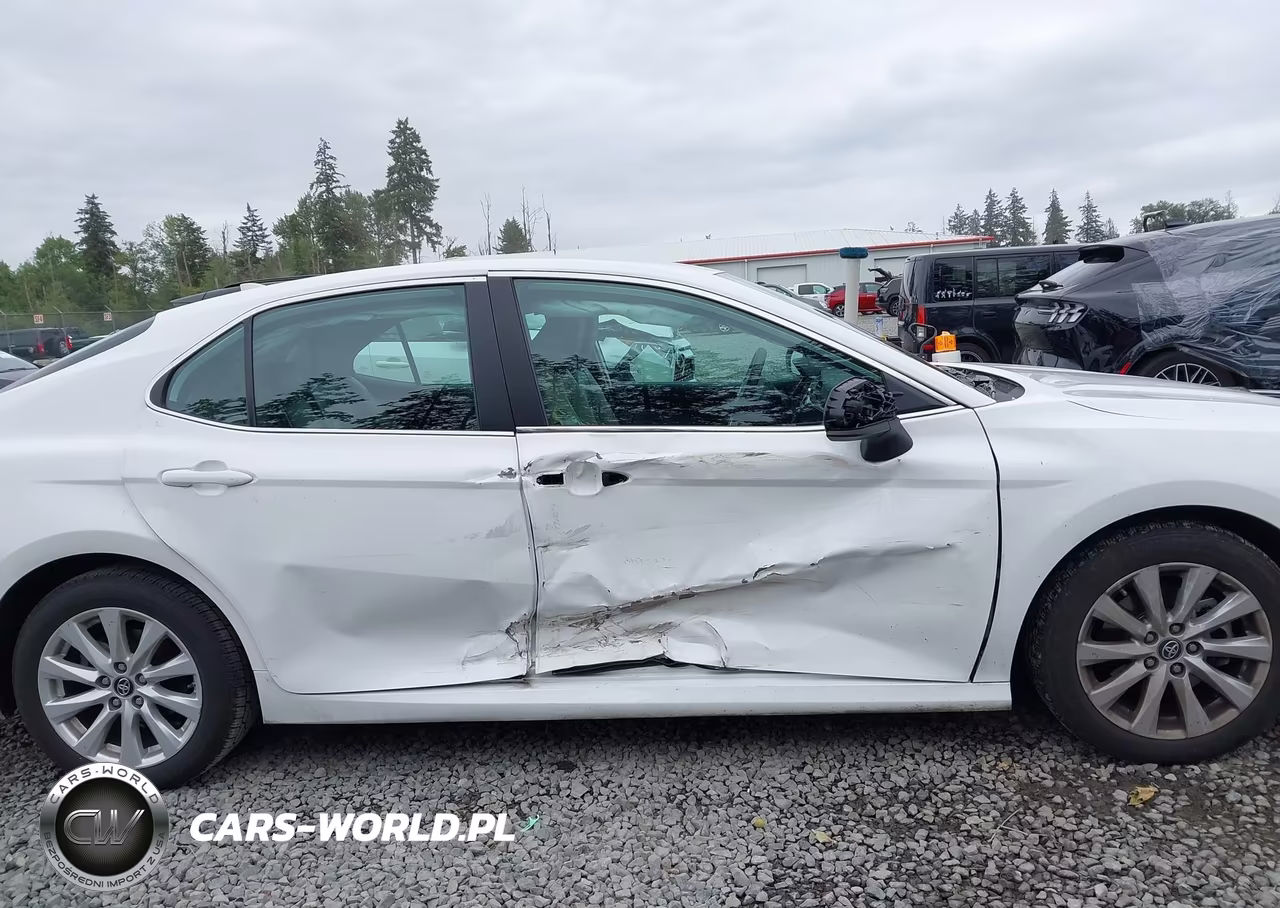 2019 Toyota Camry Le VIN:4T1B11HK7KU199802 - 6