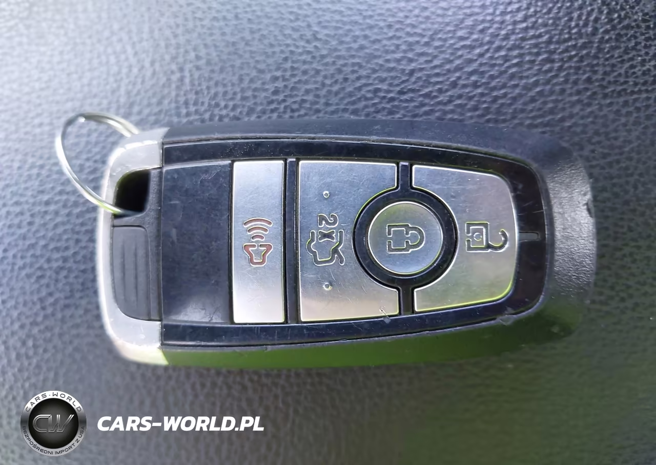2020 Ford Fusion Se VIN:3FA6P0HD3LR106725 - 11