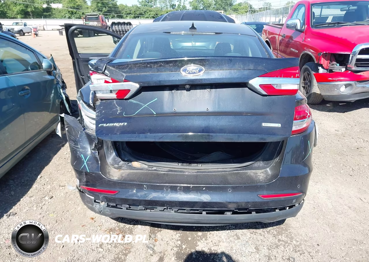 2020 Ford Fusion Se VIN:3FA6P0HD3LR106725 - 6