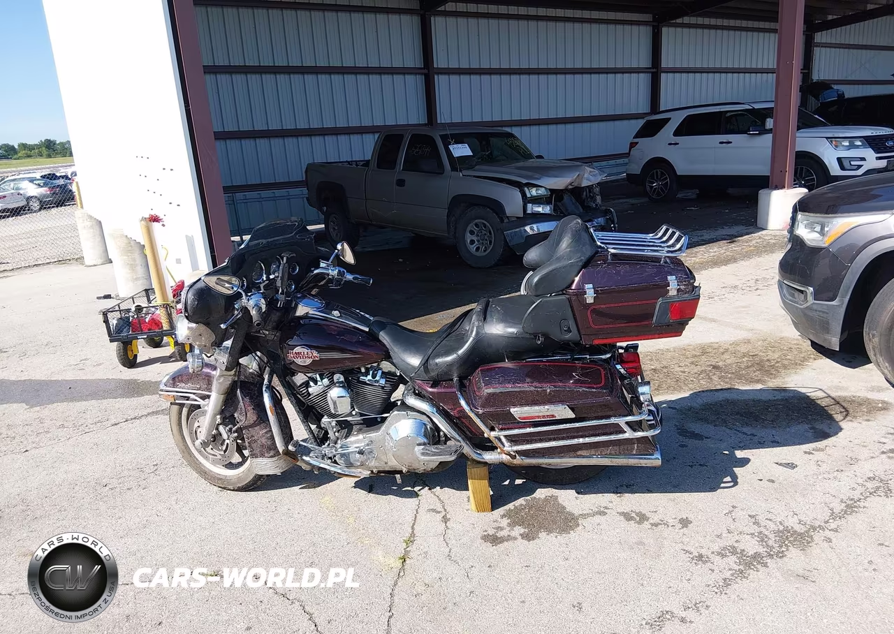 2006 Harley-Davidson Flhtcui VIN:1HD1FCW146Y696858 - 13