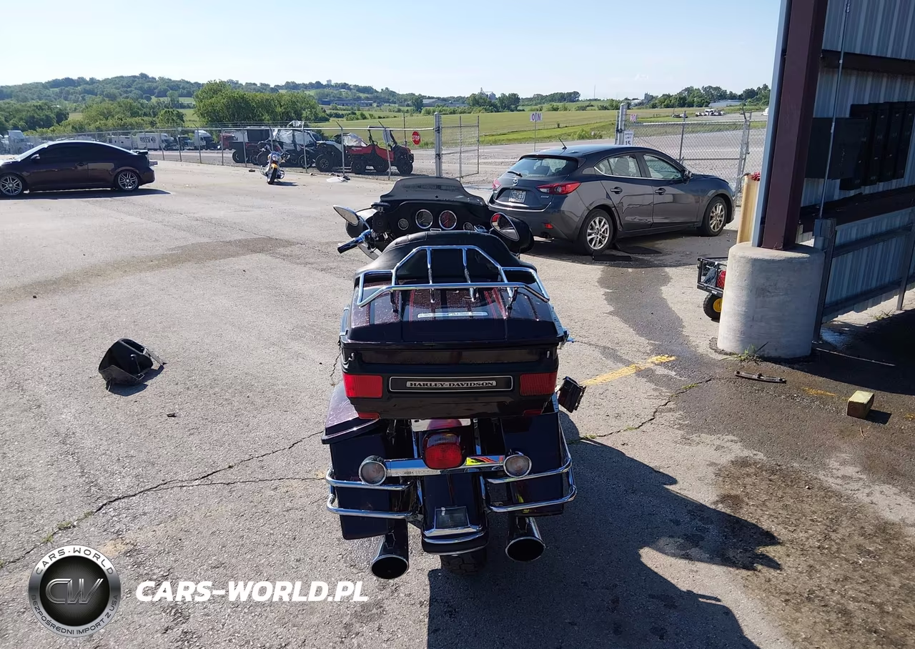 2006 Harley-Davidson Flhtcui VIN:1HD1FCW146Y696858 - 6