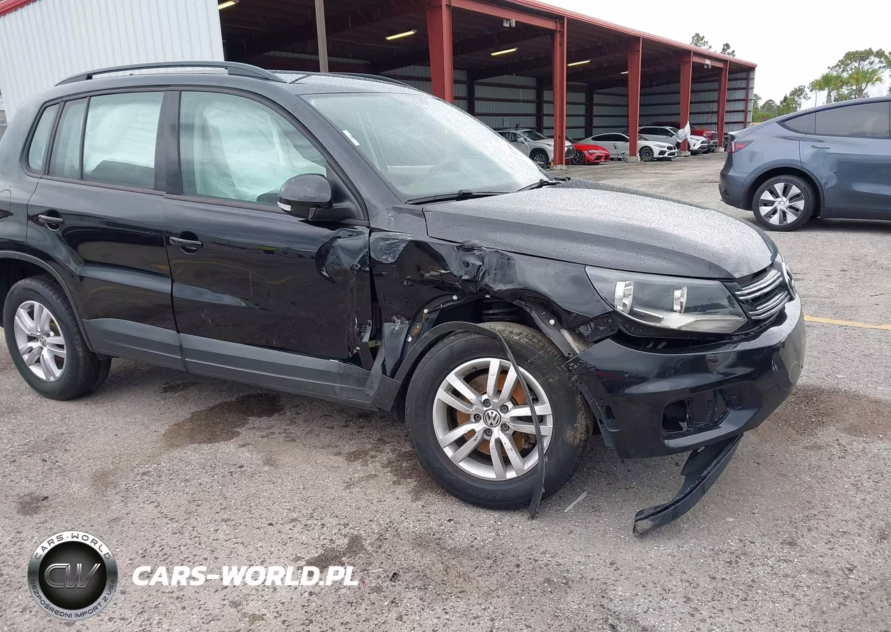 2017 Volkswagen Tiguan 2.0T S VIN:WVGBV7AX3HW509616 - 6