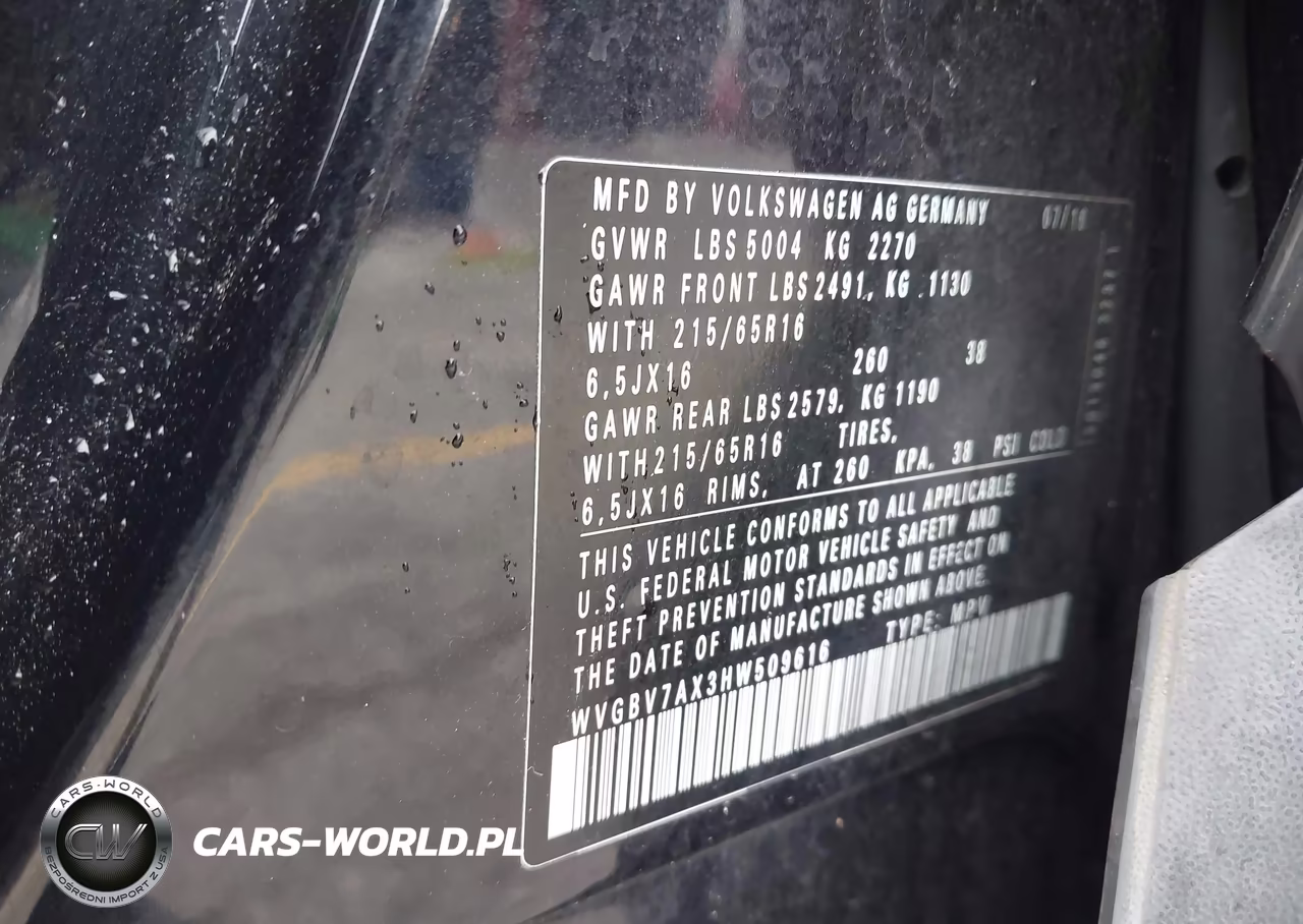 2017 Volkswagen Tiguan 2.0T S VIN:WVGBV7AX3HW509616 - 9