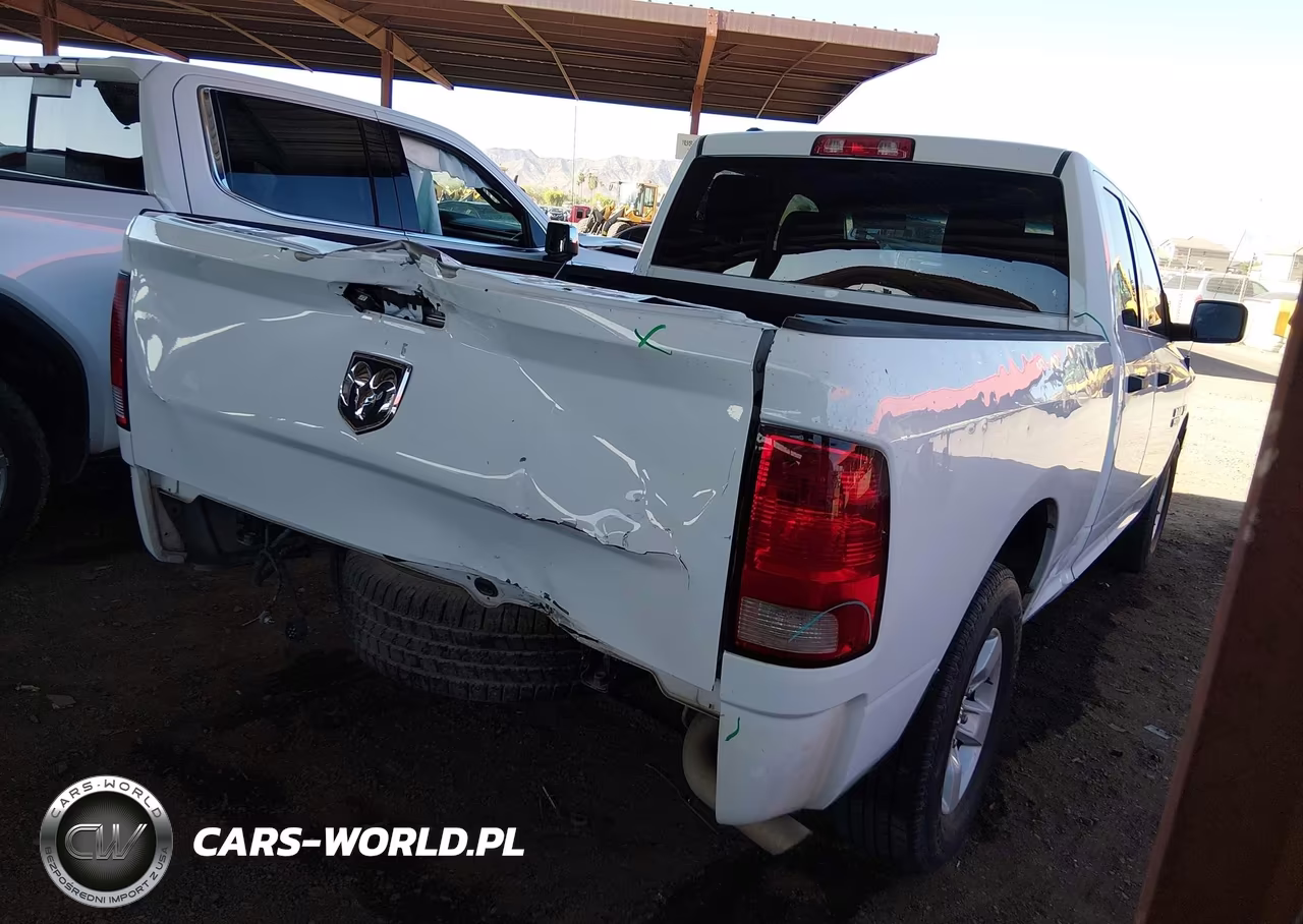 2016 Ram 1500 Tradesman VIN:1C6RR6FT3GS347779 - 4
