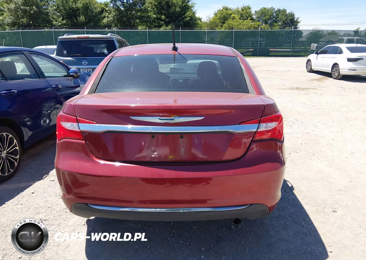2014 Chrysler 200 Lx VIN:1C3CCBABXEN212077 - 16