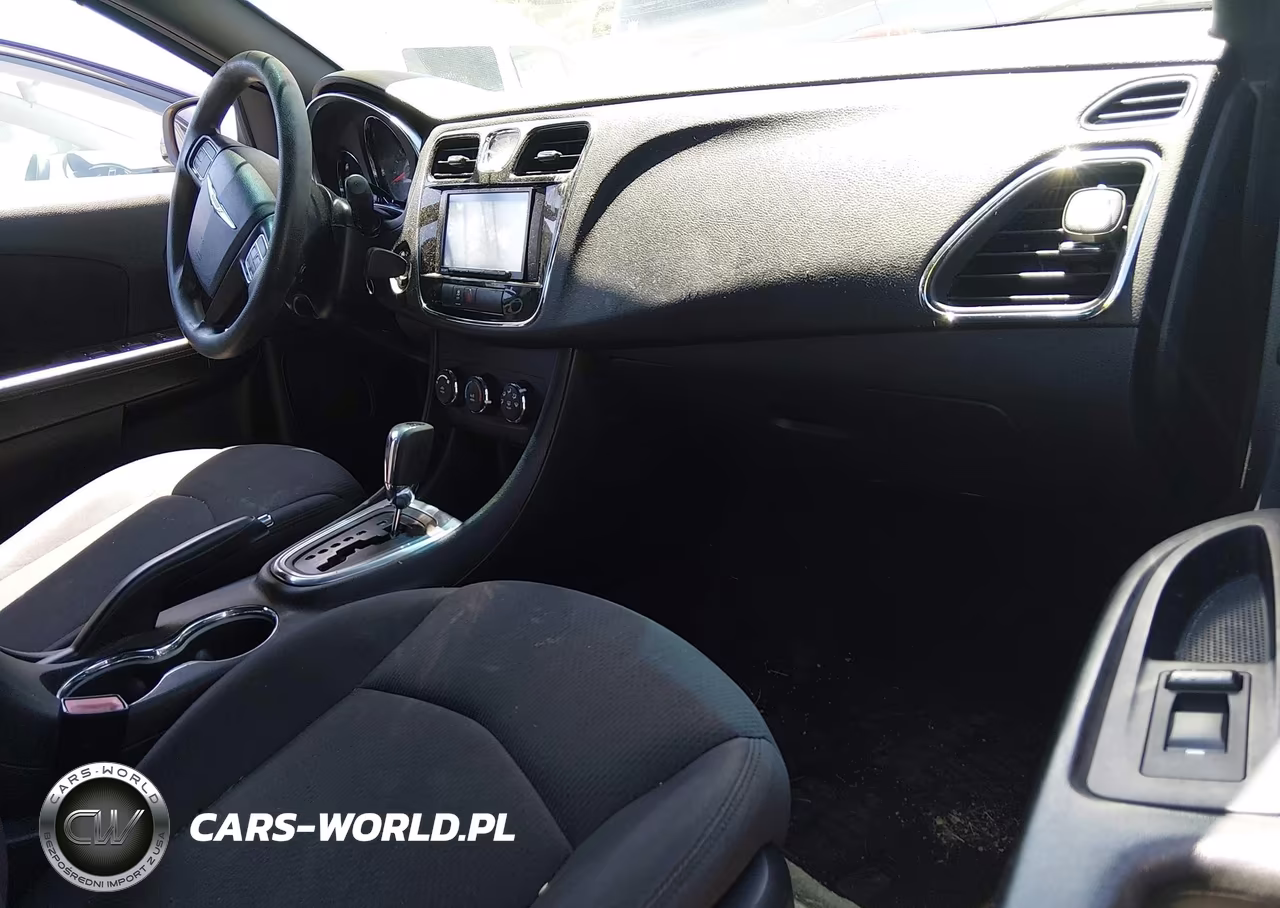 2014 Chrysler 200 Lx VIN:1C3CCBABXEN212077 - 5