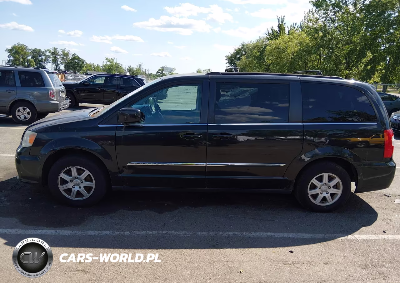 2012 Chrysler Town & Country Touring VIN:2C4RC1BG6CR367817 - 6