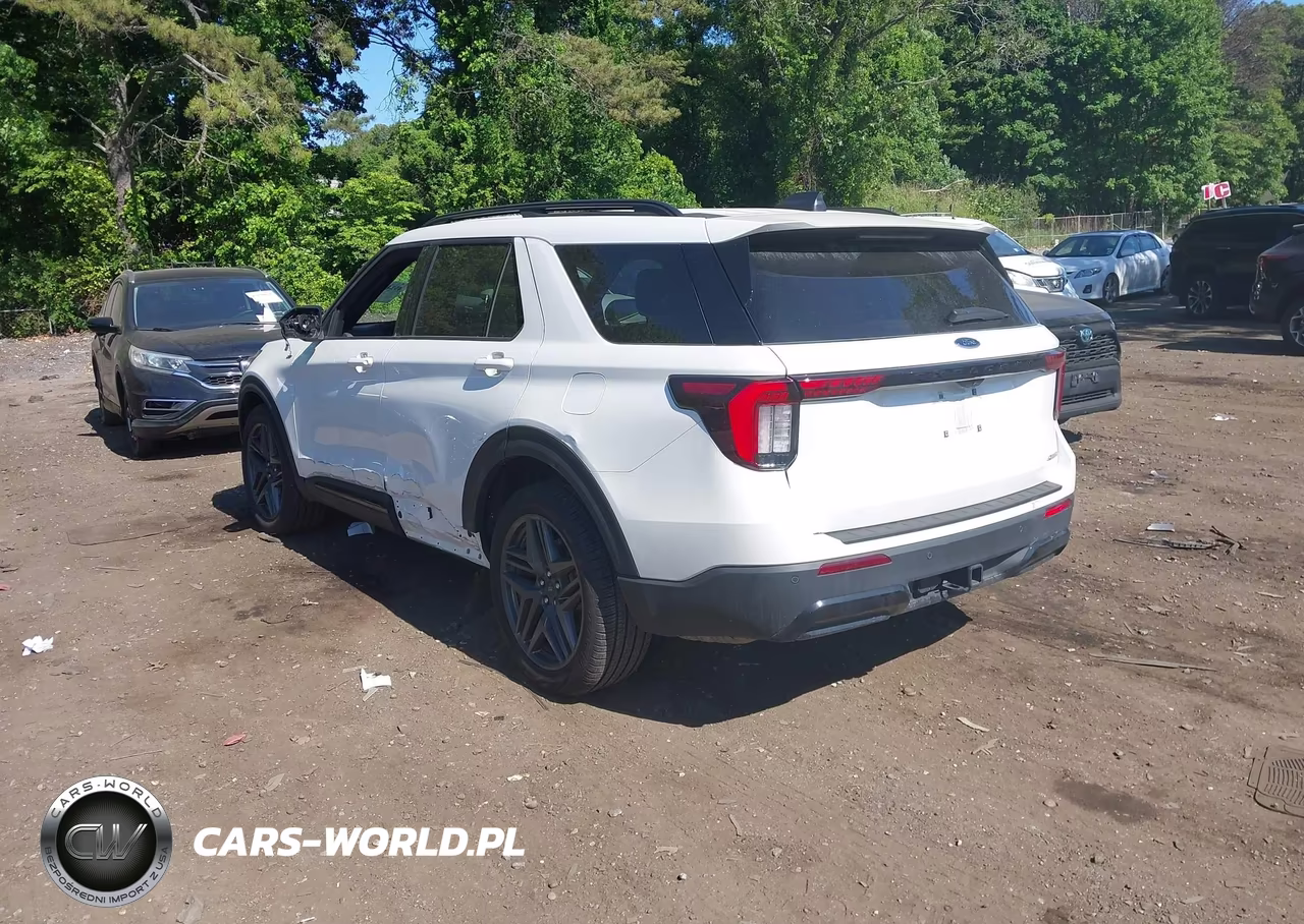 2025 Ford Explorer St-Line VIN:1FMUK8KH7SGC82771 - 14
