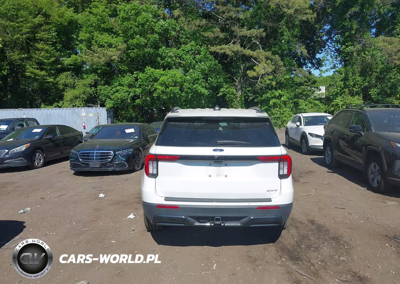 2025 Ford Explorer St-Line VIN:1FMUK8KH7SGC82771 - 16