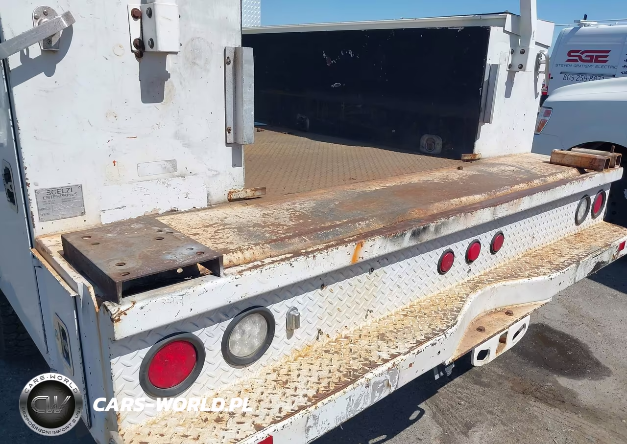 2016 Ford F-450 Chassis Xl VIN:1FDUF4GT2GEB16641 - 6