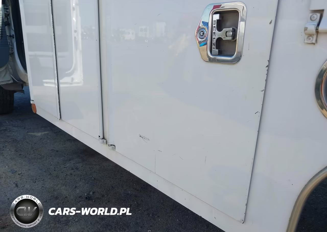 2016 Ford F-450 Chassis Xl VIN:1FDUF4GT8GED27682 - 13